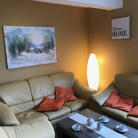Kmheim, Cozy 103m2 Apartment, With 3 Bedroom And Covered Free Parking Place, Close To Center Apartment Graz